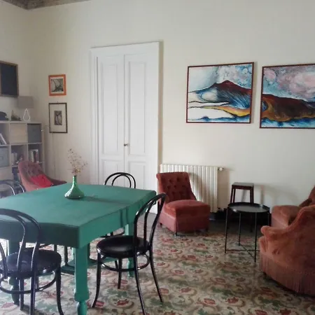 Manasse Villa *